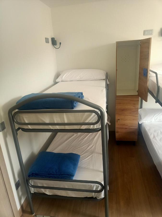 Albergue La Huella San Martin del Camino Εξωτερικό φωτογραφία
